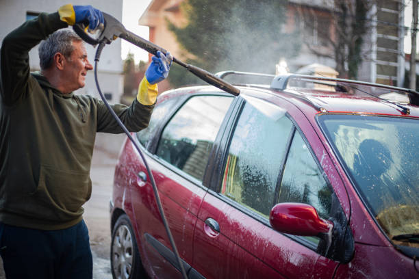 Best Garage Pressure Washing  in West Elmira, NY